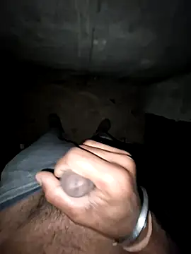 breejs online show from December 15, 2025, 2:21 pm