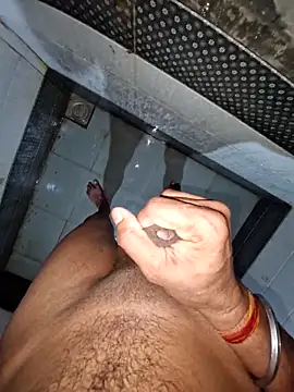 breejs online show from February 15, 2026, 4:09 am