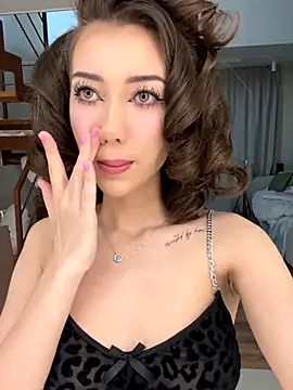 Snapshot of goodforKarina chatting on December 5, 2024, 12:30 am goodforKarina online show from December 5, 2024, 12:30 am