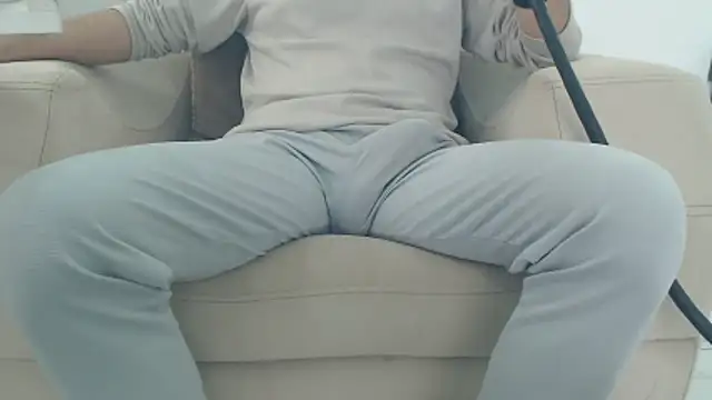 masterxmonster online show from April 14, 2026, 1:06 pm