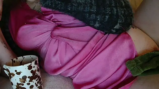 Snapshot of LiquidLeonie chatting on January 30, 2025, 9:04 pm LiquidLeonie online show from January 30, 2025, 9:04 pm