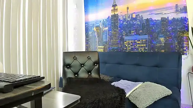 ashleymilf 1 online show from March 14, 2025, 6:07 pm