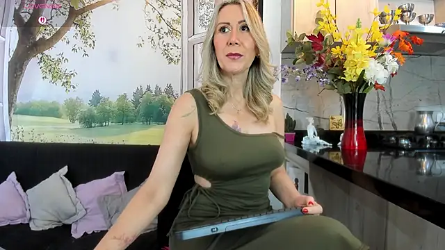 ashleymilf 1 online show from March 26, 2026, 3:50 pm