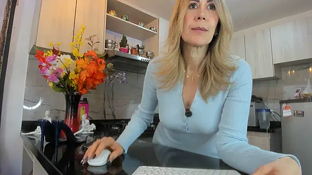 ashleymilf 1 online show from July 23, 2026, 3:21 pm