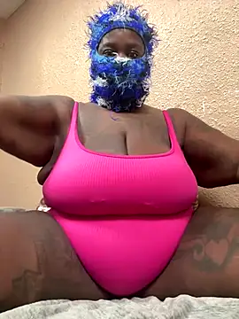 bbwkandi94 online show from October 5, 2025, 1:48 am