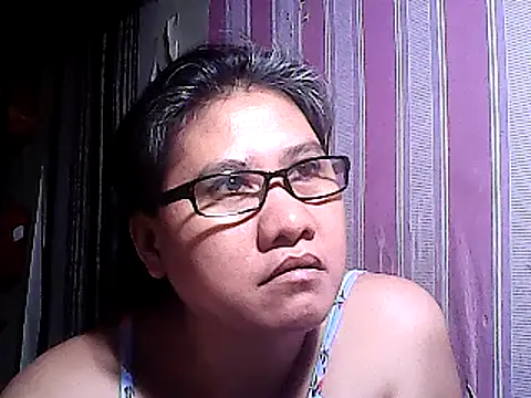 sweetsosie18 online show from February 27, 2025, 3:37 pm