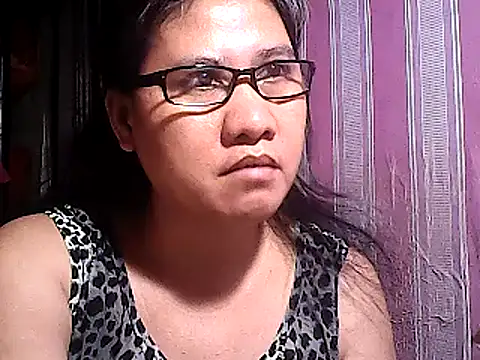 sweetsosie18 online show from March 1, 2025, 7:04 pm