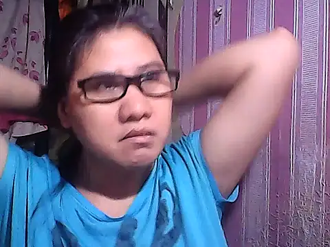 sweetsosie18 online show from October 23, 2025, 11:09 am