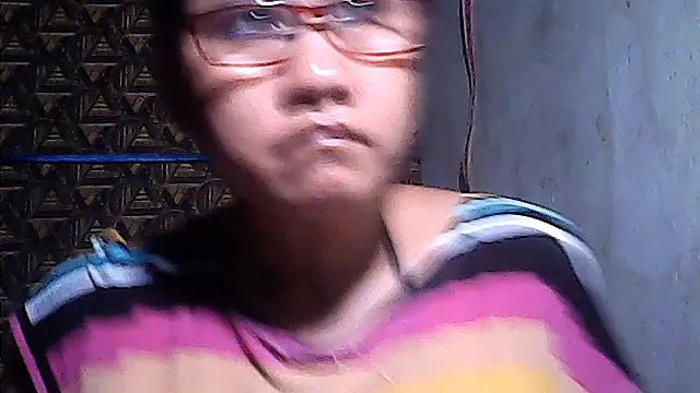 Snapshot of sweetsosie18 chatting on July 14, 2026, 11:43 pm sweetsosie18 online show from July 14, 2026, 11:43 pm