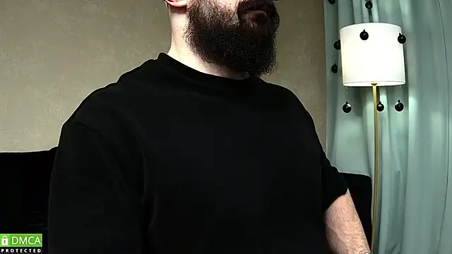 Kurt Stone1 online show from December 17, 2025, 7:31 pm