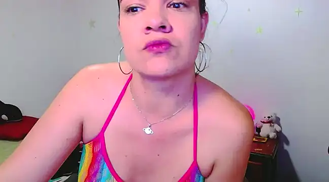 Snapshot of luchiana_hott21 chatting on January 21, 2025, 11:02 pm luchiana hott21 online show from January 21, 2025, 11:02 pm