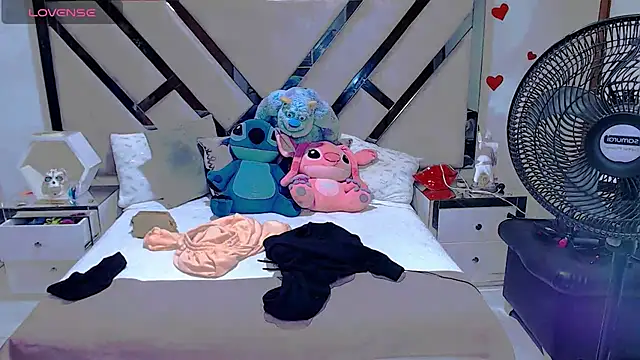 Snapshot of lady_Ary_xx chatting on January 5, 2025, 11:01 pm lady Ary xx online show from January 5, 2025, 11:01 pm