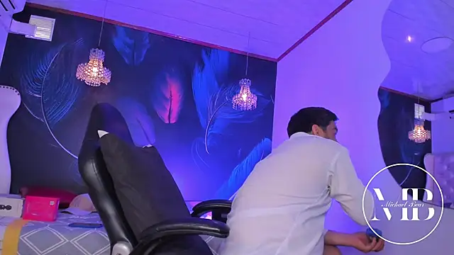 MichaelBear  online show from January 11, 2026, 6:46 pm