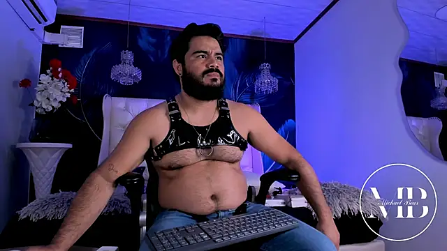 MichaelBear  online show from February 8, 2026, 12:08 pm