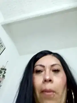 Snapshot of Tania_mature chatting on June 20, 2026, 6:00 pm Tania mature online show from June 20, 2026, 6:00 pm
