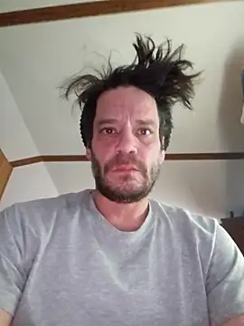 Snapshot of chosen923 chatting on February 3, 2026, 6:57 pm chosen923 online show from February 3, 2026, 6:57 pm