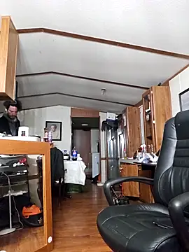 Snapshot of chosen923 chatting on February 11, 2026, 3:33 am chosen923 online show from February 11, 2026, 3:33 am