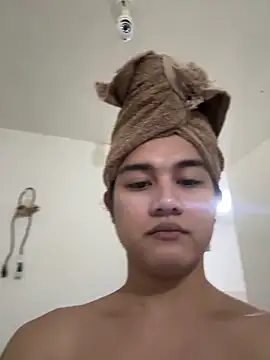 MarieLoveGlamorous online show from February 26, 2025, 3:52 pm