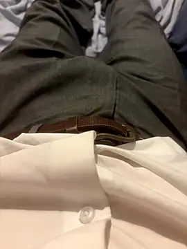 HunterBaby online show from November 2, 2025, 10:45 pm