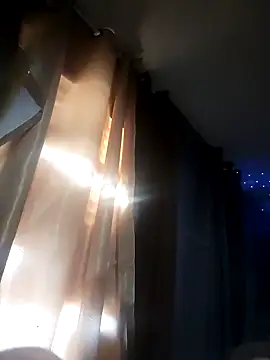 BreakBread974 online show from February 8, 2025, 2:49 pm