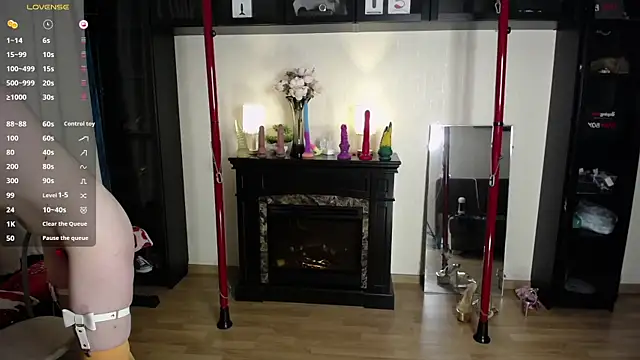 Snapshot of all_shades_dreams chatting on November 30, 2025, 10:47 pm all shades dreams online show from November 30, 2025, 10:47 pm