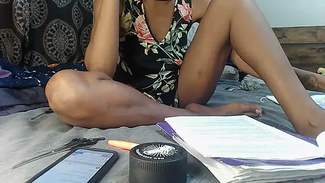 EmpressSunshine online show from October 8, 2025, 1:25 am