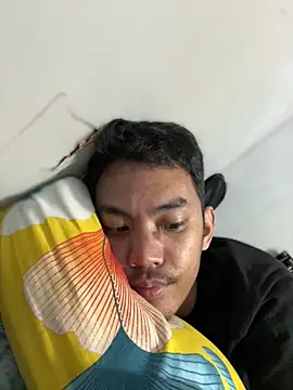 BoYofTheWorld 21 online show from March 9, 2026, 7:18 pm