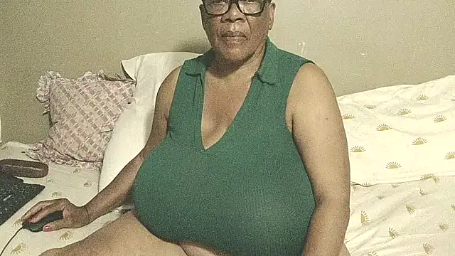 DairyQueen2 online show from March 29, 2026, 6:41 pm