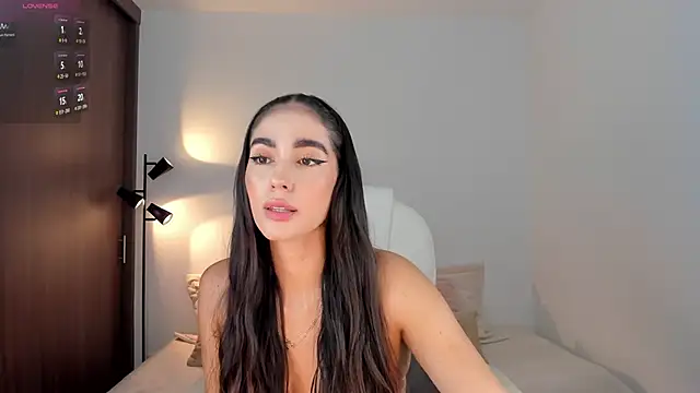 RebeccaBaxter online show from November 24, 2025, 10:20 pm