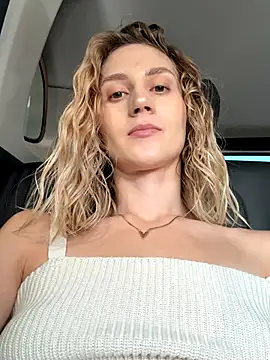 Feral berry 8133 online show from September 18, 2025, 7:32 am