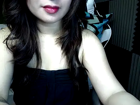 Mia 2022 online show from February 4, 2026, 4:46 pm