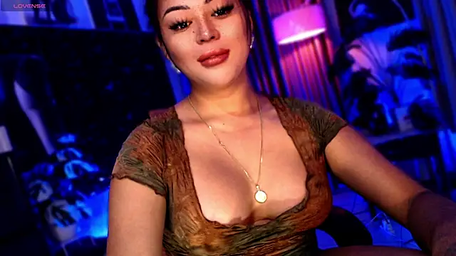 Thalia Cambridge online show from October 23, 2025, 2:55 am