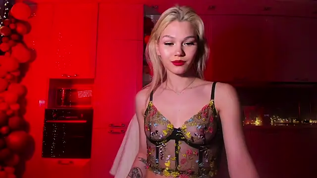 MyApril online show from February 4, 2025, 1:13 am