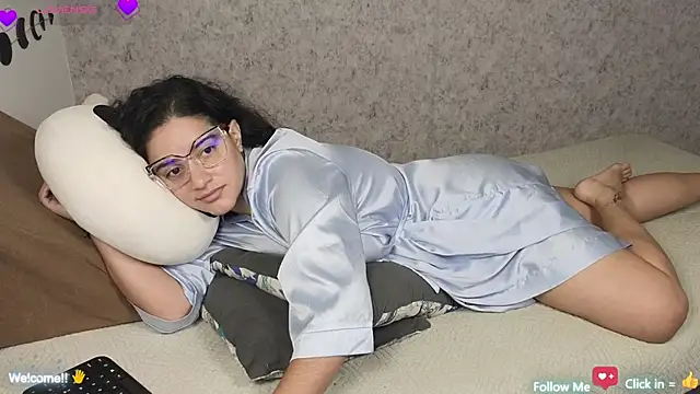 blue  moon  online show from January 30, 2025, 6:03 am
