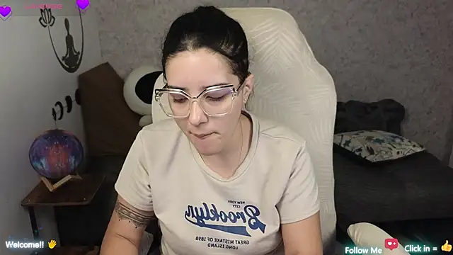 blue  moon  online show from February 17, 2025, 4:20 am