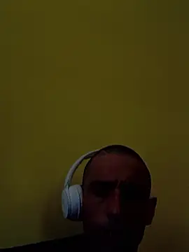 jonekjohnypl online show from June 27, 2026, 6:02 pm
