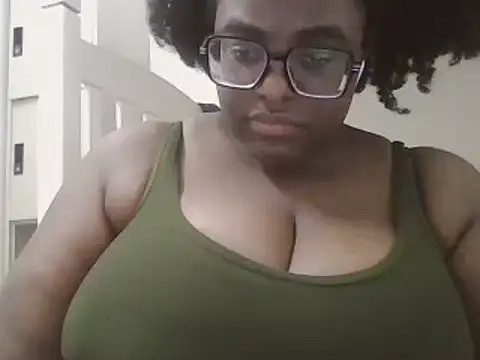 MissCC99 online show from February 11, 2025, 5:37 am