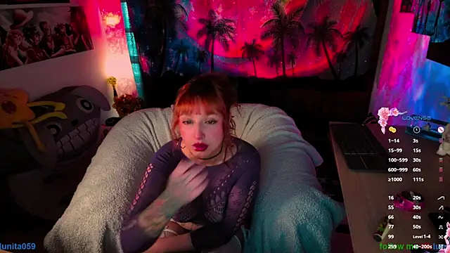 Snapshot of emma_luna59 chatting on November 10, 2025, 8:19 pm emma luna59 online show from November 10, 2025, 8:19 pm