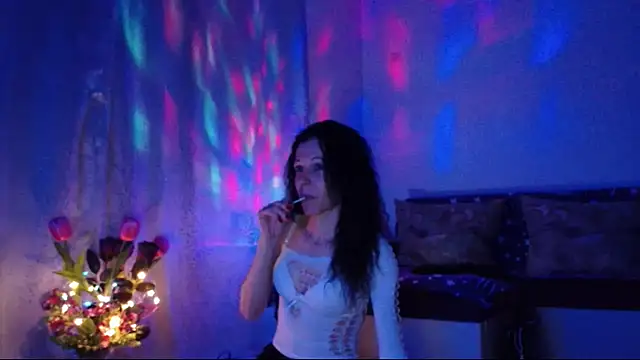 ElysaSun online show from February 8, 2025, 9:46 pm