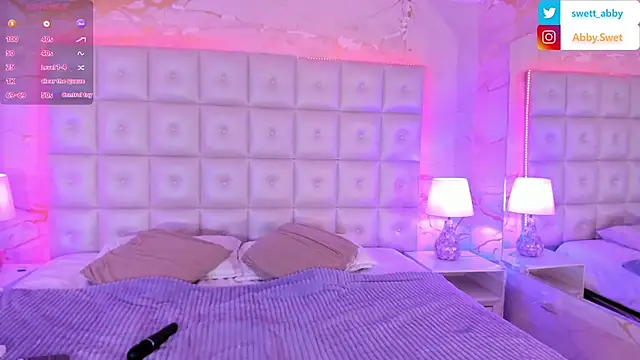 Snapshot of Abby_Sweet1_ chatting on January 30, 2025, 11:44 am Abby Sweet1  online show from January 30, 2025, 11:44 am