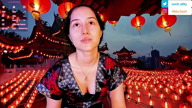 Snapshot of Abby_Sweet1_ chatting on February 2, 2025, 11:51 am Abby Sweet1  online show from February 2, 2025, 11:51 am