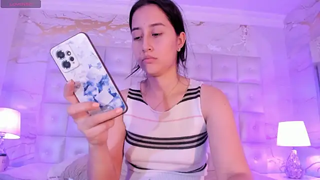 Snapshot of Abby_Sweet1_ chatting on March 17, 2025, 11:42 am Abby Sweet1  online show from March 17, 2025, 11:42 am