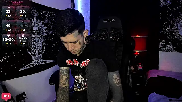 Snapshot of josh__ackerman chatting on February 25, 2025, 10:18 pm josh ackerman online show from February 25, 2025, 10:18 pm