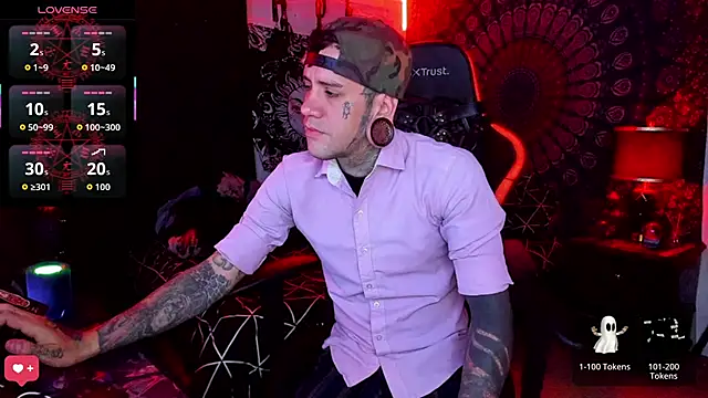 Snapshot of josh__ackerman chatting on September 26, 2025, 3:05 pm josh ackerman online show from September 26, 2025, 3:05 pm