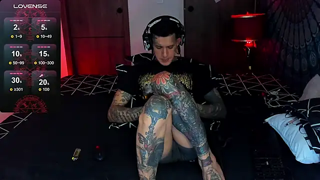 Snapshot of josh__ackerman chatting on December 18, 2025, 6:52 am josh ackerman online show from December 18, 2025, 6:52 am