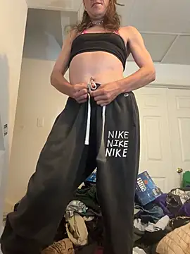 jessixo online show from July 6, 2026, 4:20 am