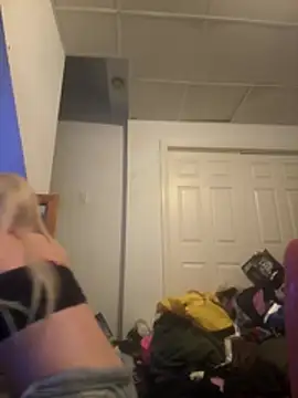 jessixo online show from July 15, 2026, 4:29 am