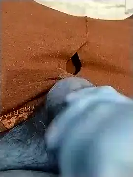 Snapshot of Rajxxxdx4u chatting on January 2, 2025, 4:30 am Rajxxxdx4u online show from January 2, 2025, 4:30 am