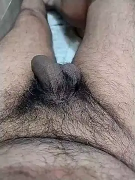 Snapshot of Rajxxxdx4u chatting on October 29, 2025, 7:26 pm Rajxxxdx4u online show from October 29, 2025, 7:26 pm