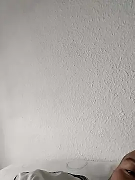 juandi21cm online show from February 28, 2025, 3:59 pm